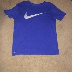 blue nike shirt